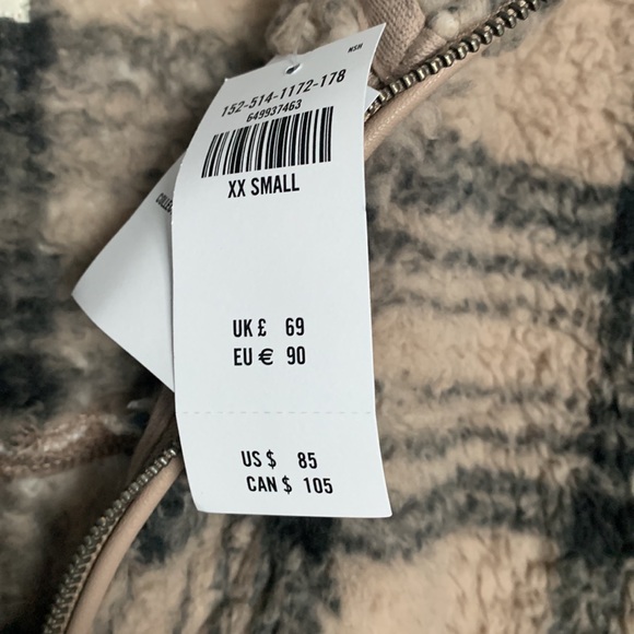 ABERCROMBIE & FITCH Sherpa - Picture 3 of 5